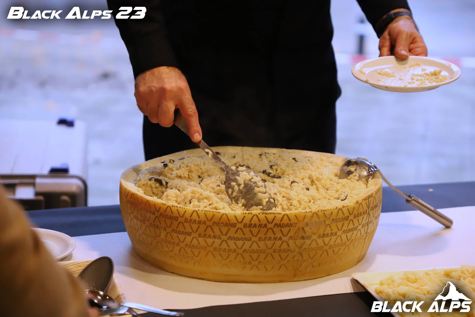 /./ba-24/img/venue/food9.jpg